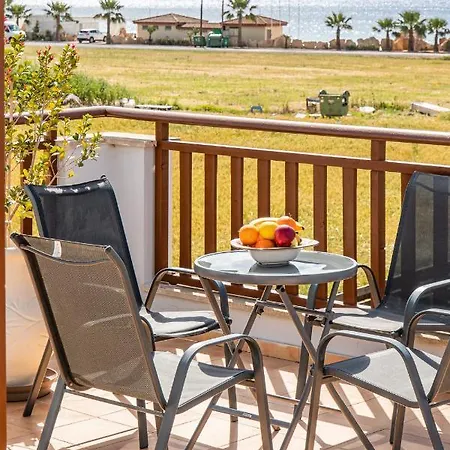 Rosedale By Ezoria Ajía Nápa