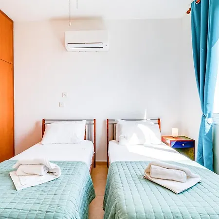 Rosedale By Ezoria *