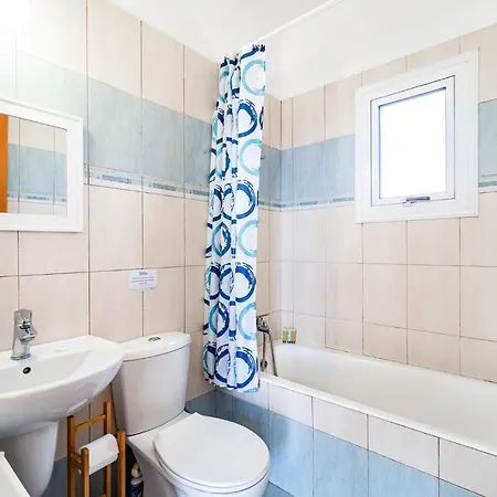 Rosedale By Ezoria Villa