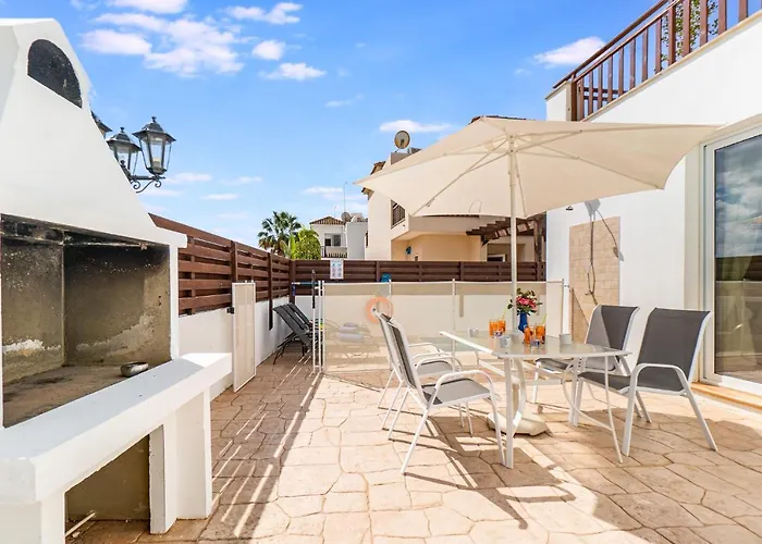 Rosedale By Ezoria Agia Napa