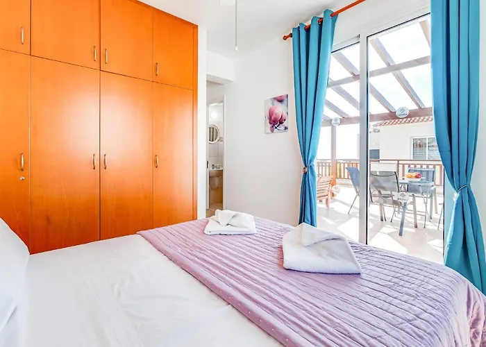 Rosedale By Ezoria Villa *