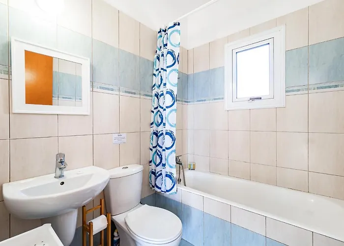 Rosedale By Ezoria Villa